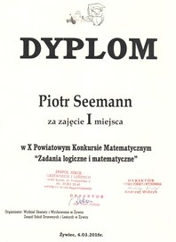 Matematycy najlepsi w powiecie! Miejsca 1, 2 i 3 w Powiatowym Konkursie Matematycznym