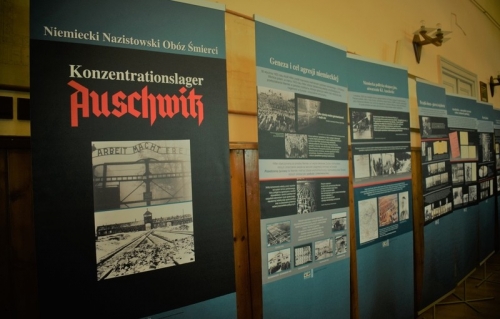 Wystawa „Niemiecki Nazistowski Obóz Śmierci Konzentrationslager Auschwitz”