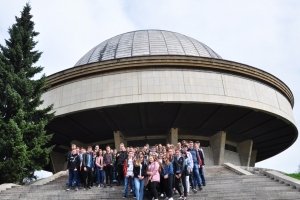 Zajęciach z astronomii (geografii i fizyki) w Planetarium Śląskim w Chorzowie - zdjęcie7