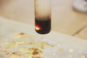 Zajęcia laboratoryjne z chemii w Katowicach kl. 3c, 12.10.2015 - zdjęcie7