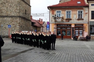 Polonez maturzystów na żywieckim rynku 2020 - zdjęcie6