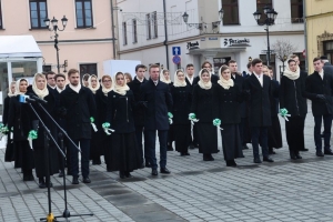 Polonez maturzystów na żywieckim rynku 2020 - zdjęcie21