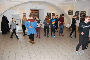 Lekcja tańca średniowiecznego - zdjęcie10