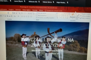 Międzynarodowy Dzień Języka Ojczystego w naszym liceum - zdjęcie23