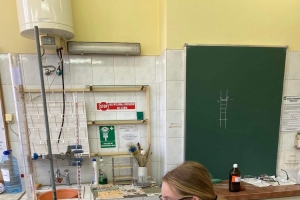 Zajęcia z chemii klasy 2c (biol-chem) na UŚ w Katowicach - zdjęcie1