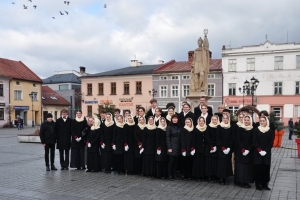 Polonez maturzystów na żywieckim rynku - inauguracja obchodów 120-lecia naszego liceum - zdjęcie16