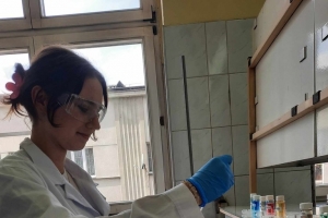 Klasa 2c i 2g na warsztatach chemicznych UŚ w Katowicach - zdjęcie10
