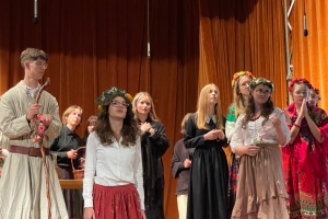 Grupa teatralna zagrała dla Nikodema Chorążego! - zdjęcie11