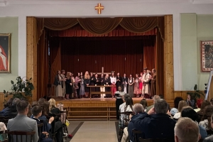 Grupa teatralna zagrała dla Nikodema Chorążego! - zdjęcie10