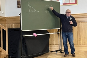 „Gry dwuosobowe a nasza codzienność” - wykład prof. dr. hab. Romana Badory - zdjęcie1