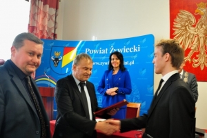 Niezwykły sukces na egzaminie maturalnym absolwenta I LO w Żywcu JAKUBA TRZOPA - zdjęcie3