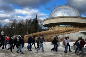 ZAJĘCIA z geografii i astronomii w Planetarium Śląskim  w Chorzowie - zdjęcie3