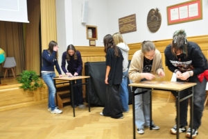 Międzynarodowy Dzień Ziemi i Światowy Dzień Wody 2025 w I LO w Żywcu - zdjęcie13