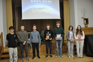 Międzynarodowy Dzień Ziemi i Światowy Dzień Wody 2025 w I LO w Żywcu - zdjęcie20