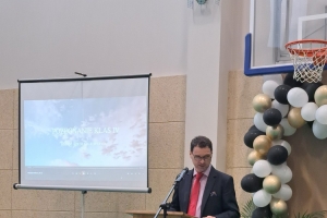 Zakończenie roku szkolnego maturzystów - zdjęcie1