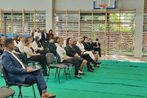 Uroczystość ślubowania klas pierwszych - zdjęcie3