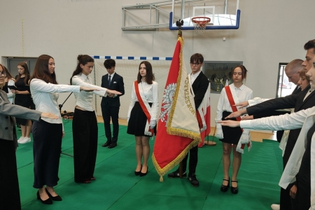 Uroczystość ślubowania klas pierwszych