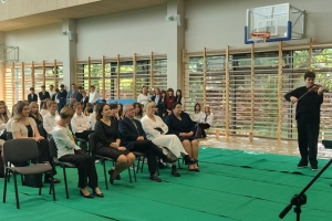 Uroczystość ślubowania klas pierwszych - zdjęcie9