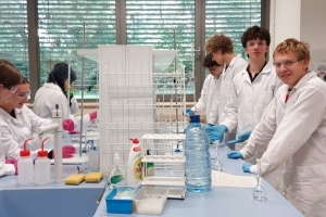 Warsztaty z chemii na UŚ w Chorzowie - klasa 3c i 3g - zdjęcie12