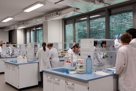 Warsztaty z chemii na UŚ w Chorzowie - klasa 3c i 3g