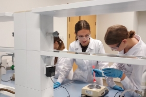Warsztaty z chemii na UŚ w Chorzowie - klasa 3c i 3g - zdjęcie23