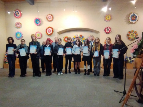 Wyniki konkursu plastycznego o tematyce świątecznej „Boże Narodzenie w Beskidach”