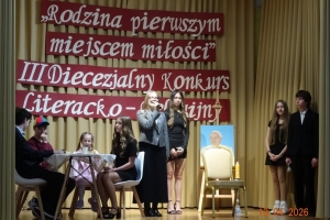 Gala III Diecezjalnego Konkursu Literacko-Religijnego o Rodzinie - zdjęcie2