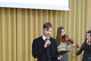 Gala III Diecezjalnego Konkursu Literacko-Religijnego o Rodzinie - zdjęcie7