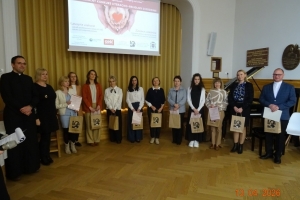 Gala III Diecezjalnego Konkursu Literacko-Religijnego o Rodzinie - zdjęcie14