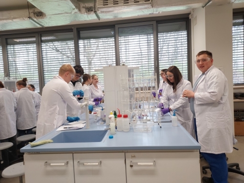 Warsztaty z chemii na UŚ w Chorzowie - klasa 3c i 3g