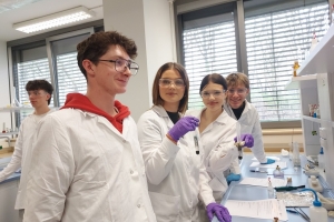 Warsztaty z chemii na UŚ w Chorzowie - klasa 3c i 3g - zdjęcie3