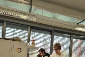 Warsztaty z chemii na UŚ w Chorzowie - klasa 3c i 3g - zdjęcie11