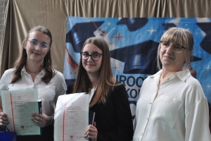 Pożegnanie maturzystów w I LO im. M. Kopernika w Żywcu - zdjęcie35