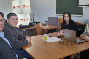 ZNAKOMITY SUKCES UCZNIÓW I LO W ŻYWCU W OGÓLNOPOLSKIM KONKURSIE „MŁODZI LIDERZY PRZEDSIĘBIORCZOŚCI 2 - zdjęcie4