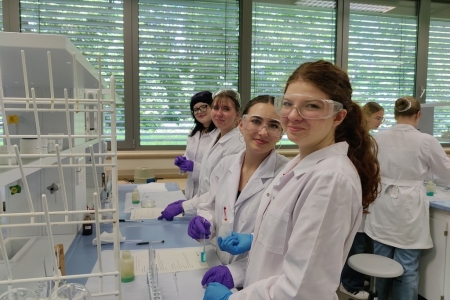 Warsztaty z chemii na UŚ w Chorzowie - klasa 3c i 3g
