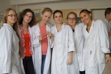 Klasa 3a na zajęciach z chemii w Katowicach