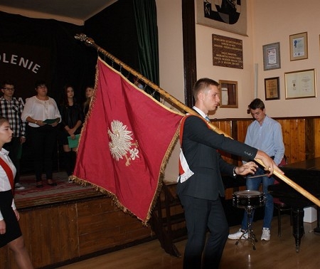 Ślubowanie uczniów klas pierwszych, 15.09.2017